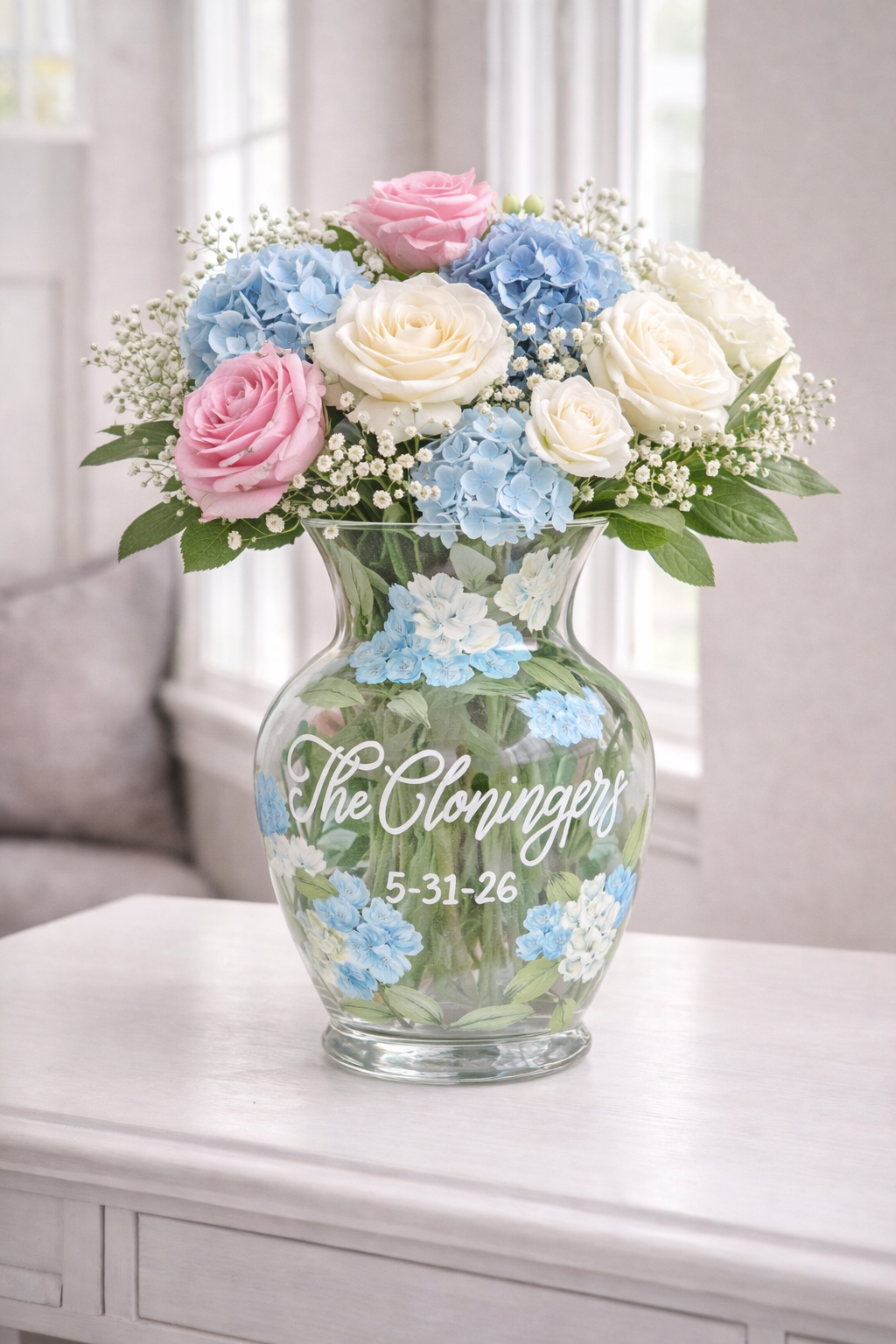 Custom Hand-Painted Floral Vase — Personalized Wedding & Gift Vase